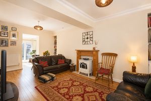 Lounge- click for photo gallery